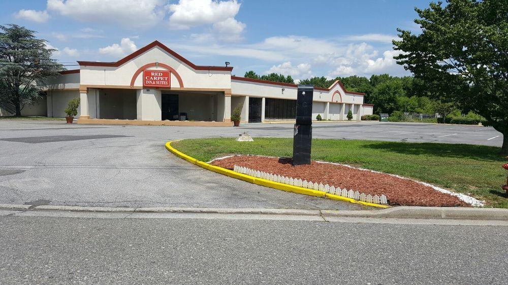 Red Carpet Inn & Suites Carneys Point/Wilmington Extérieur photo
